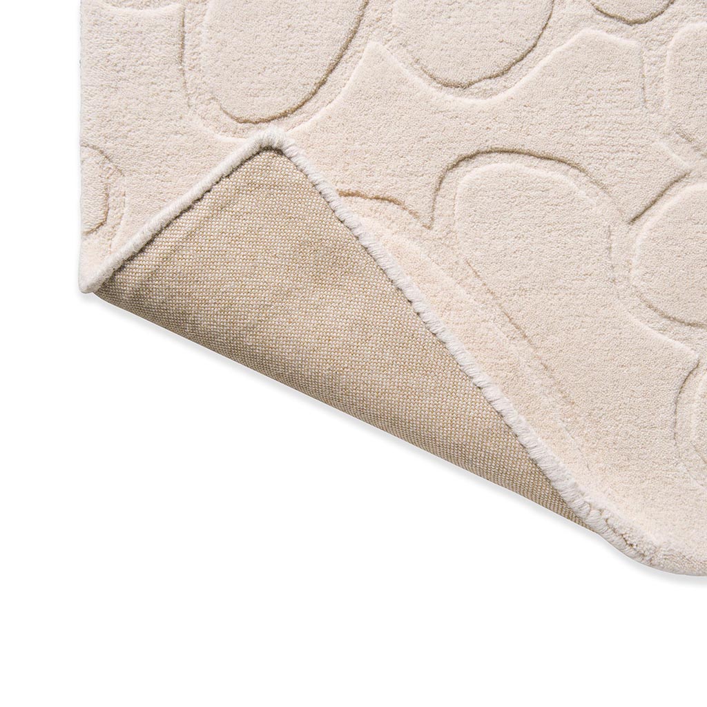 LA Coleby Petals Ivory Cream 078809 250x350