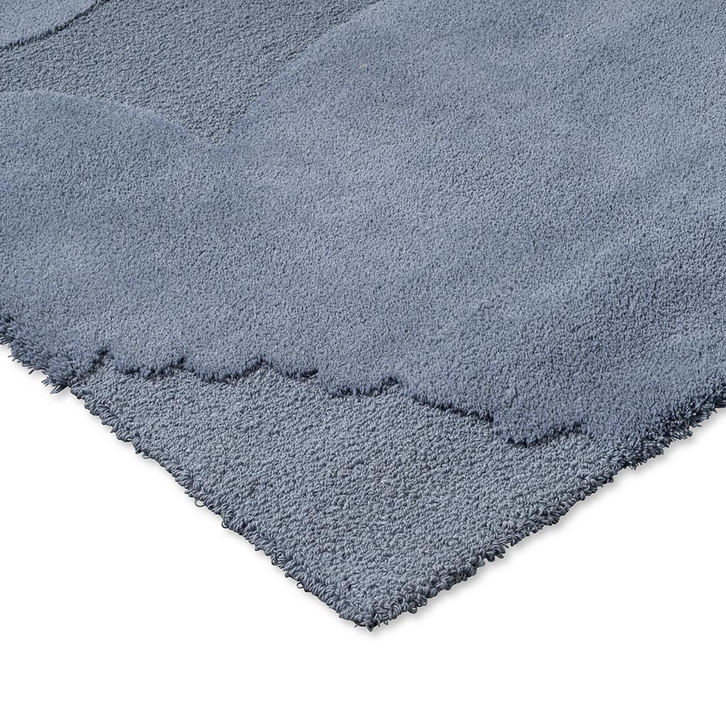 MAR Iso Unikko Dusty Blue 132308 250x350