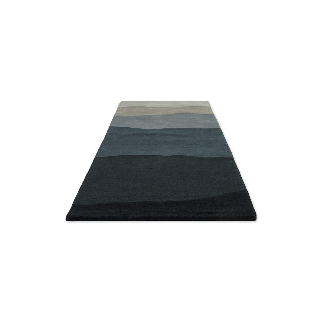 HAR Sedimentary Midnight runner 141005 070x245