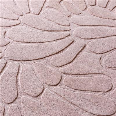 LA Coleby Petals Chalk Pink 078802 170x240